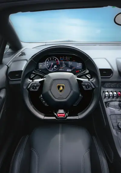 Lamborghini Huracán LP610-4 Spyder — Cabriolet 610 ch, 49 000 km, suivi Lamborghini — vista posteriore