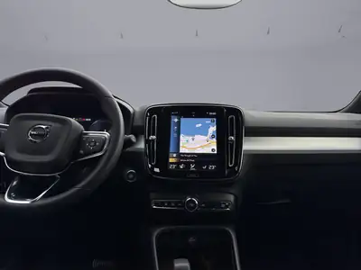 Volvo XC40 1.5 T4 Plug-in Hybrid — SUV compact écologique avec faible kilométrage — Miniature 12
