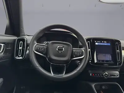 Volvo XC40 1.5 T4 Plug-in Hybrid — SUV compact écologique avec faible kilométrage — Miniature 14