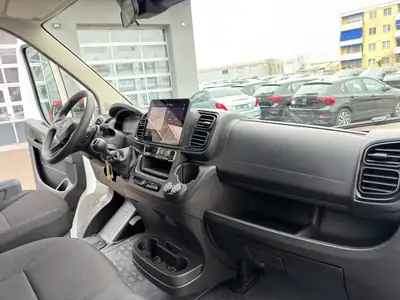 Opel Movano 2.2D 3,5T — Utilitaire neuf, charge utile 1103 kg, équipé navigation — Thumbnail 22