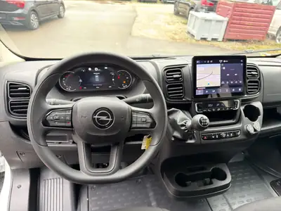 Opel Movano 2.2D 3,5T — Utilitaire neuf, charge utile 1103 kg, équipé navigation — Thumbnail 30