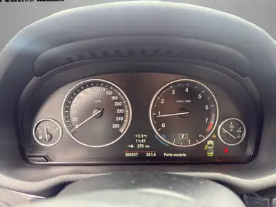 BMW X3 xDrive 28i — SUV sportif avec pack M, moteur fiable et consommation maitrisée — Miniature 10
