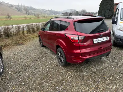 Ford Kuga 2.0 TDCi ST Line High 4WD — SUV robuste, 53 000 km, transmission PowerShift — vue extérieure