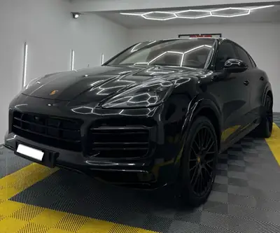 Porsche Cayenne Coupé E-Hybrid Platinum Edition — SUV sportif hybride rechargeable, 51'850 km seulement — Miniatur 8