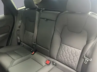 Volvo XC60 2.0 T8 TE Ultra Dark eAWD — Hybride rechargeable premium, 25 km seulement — Miniatur 10