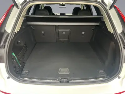 Volvo XC60 2.0 T8 TE Ultra Dark eAWD — Hybride rechargeable premium, 25 km seulement — Miniatur 18