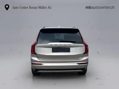 Volvo XC90 2.0 T8 Ultra Dark — SUV hybride rechargeable 7 places, très faible kilométrage — intérieur