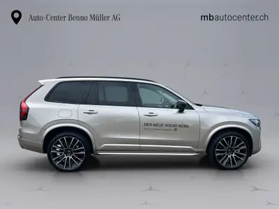 Volvo XC90 2.0 T8 Ultra Dark — SUV hybride rechargeable 7 places, très faible kilométrage — détail
