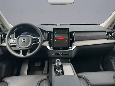 Volvo XC90 2.0 T8 Ultra Dark — SUV hybride rechargeable 7 places, très faible kilométrage — Miniature 13