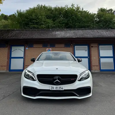 Mercedes-Benz C 63 AMG Cabriolet — 476 ch, Carbone intérieur/extérieur, 35 900 km — vue extérieure