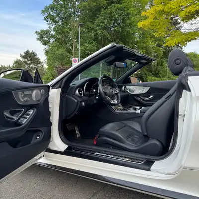 Mercedes-Benz C 63 AMG Cabriolet — 476 ch, Carbone intérieur/extérieur, 35 900 km — Miniature 10