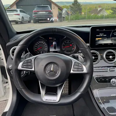 Mercedes-Benz C 63 AMG Cabriolet — 476 ch, Carbone intérieur/extérieur, 35 900 km — Miniature 13
