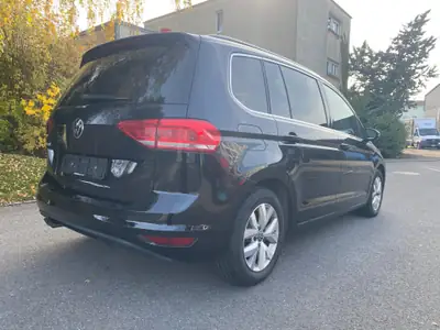 VW Touran 2.0 TDI BlueMotion — Monospace fiable, 150 ch, transmission DSG — arrière