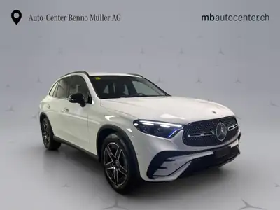 Mercedes-Benz GLC 220 d AMG Line 4Matic — SUV diesel hybride performant et économe — Thumbnail 8