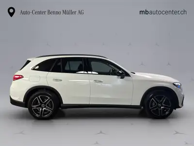 Mercedes-Benz GLC 220 d AMG Line 4Matic — SUV diesel hybride performant et économe — Thumbnail 7