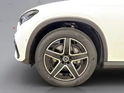 Mercedes-Benz GLC 220 d AMG Line 4Matic — SUV diesel hybride performant et économe — Thumbnail 20