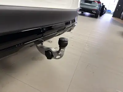 Mercedes-Benz GLC 220 d AMG Line 4Matic — SUV diesel hybride performant et économe — Thumbnail 19