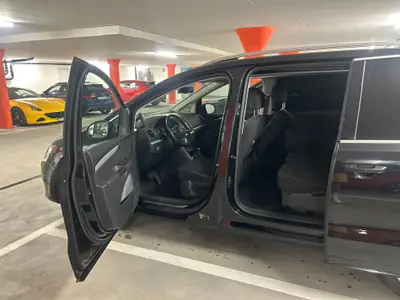 VW Sharan 2.0 TDI BlueMotion — Monospace 7 places, moteur diesel récemment révisé — intérieur