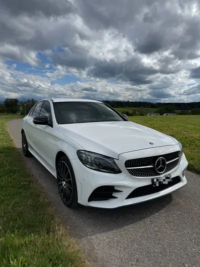 Mercedes-Benz C 200 Swiss Star AMG Line — Berline élégante 4Matic, 81 000 km seulement — Thumbnail 9