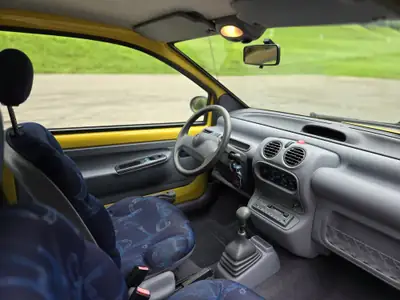 Renault Twingo 1.2 1995 — L'icône jaune des années 90, état exceptionnel — Miniatura 12