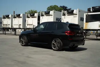 BMW X3 xDrive M40i — SUV sportif 360 ch, freinage MFK, équipement premium — tableau de bord