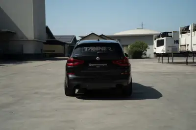 BMW X3 xDrive M40i — SUV sportif 360 ch, freinage MFK, équipement premium — détail