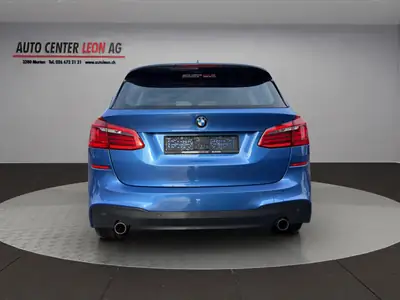 BMW 220 Active Tourer xDrive M Sport — Diesel automatique, design affirmé et équipements premium — tableau de bord