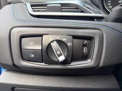 BMW 220 Active Tourer xDrive M Sport — Diesel automatique, design affirmé et équipements premium — Miniature 12