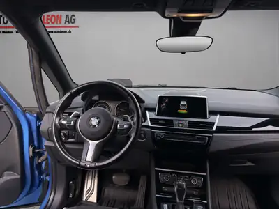 BMW 220 Active Tourer xDrive M Sport — Diesel automatique, design affirmé et équipements premium — Miniature 17