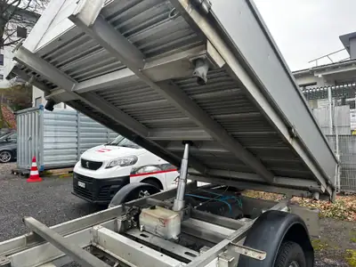 Peugeot Boxer 2.2 HDI 335 L3 — Utilitaire robuste, sans accident, kilométrage modéré — intérieur