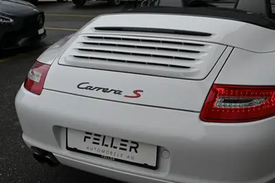 Porsche 911 Cabrio Carrera S — Roadster légendaire, 355 ch et toile électrique — Thumbnail 10