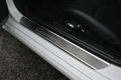 Porsche 911 Cabrio Carrera S — Roadster légendaire, 355 ch et toile électrique — Thumbnail 14