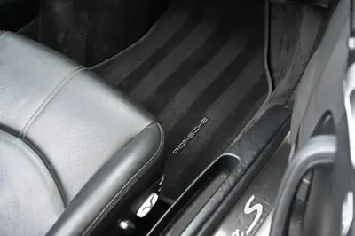 Porsche 911 Cabrio Carrera S — Roadster légendaire, 355 ch et toile électrique — Thumbnail 20