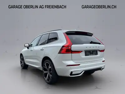 Volvo XC60 2.0 B4 MH Ultimate Dark AWD — SUV hybride diesel, 42'000 km seulement — Innenraum