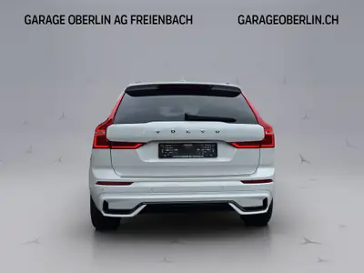 Volvo XC60 2.0 B4 MH Ultimate Dark AWD — SUV hybride diesel, 42'000 km seulement — Armaturenbrett