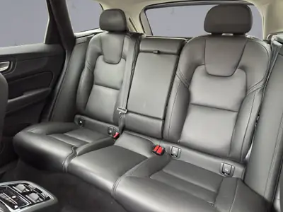 Volvo XC60 2.0 B4 MH Ultimate Dark AWD — SUV hybride diesel, 42'000 km seulement — Miniatur 15