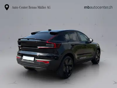Volvo EC40 Twin Performance Black Edition AWD — Électrique puissant, ultra-faible kilométrage — tableau de bord
