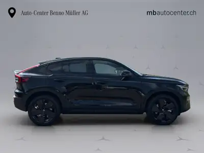 Volvo EC40 Twin Performance Black Edition AWD — Électrique puissant, ultra-faible kilométrage — détail