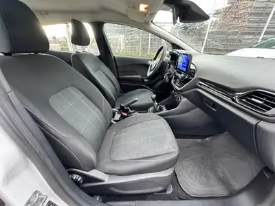 Ford Fiesta 1.0 SCTi Cool & Connect — Citadine fiable, faible consommation et garantie 2 ans — Miniatura 8