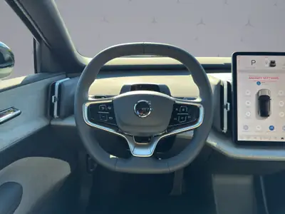 Volvo EX30 E60 Ultra — SUV électrique performant, 8000 km seulement — Miniature 12