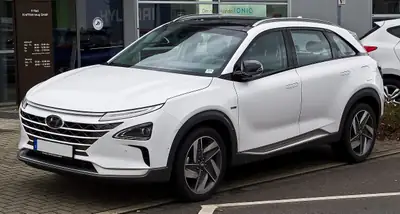 Hyundai Nexo — Berline hydrogène zéro émission, 80'000 km seulement — vista esterna