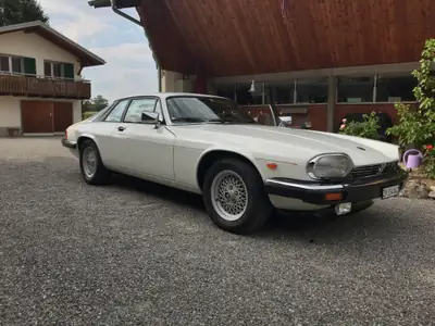 Jaguar XJ-S V12 1990 — Coupé sportif légendaire, contrôle technique valide jusqu'en 2032 — vista esterna