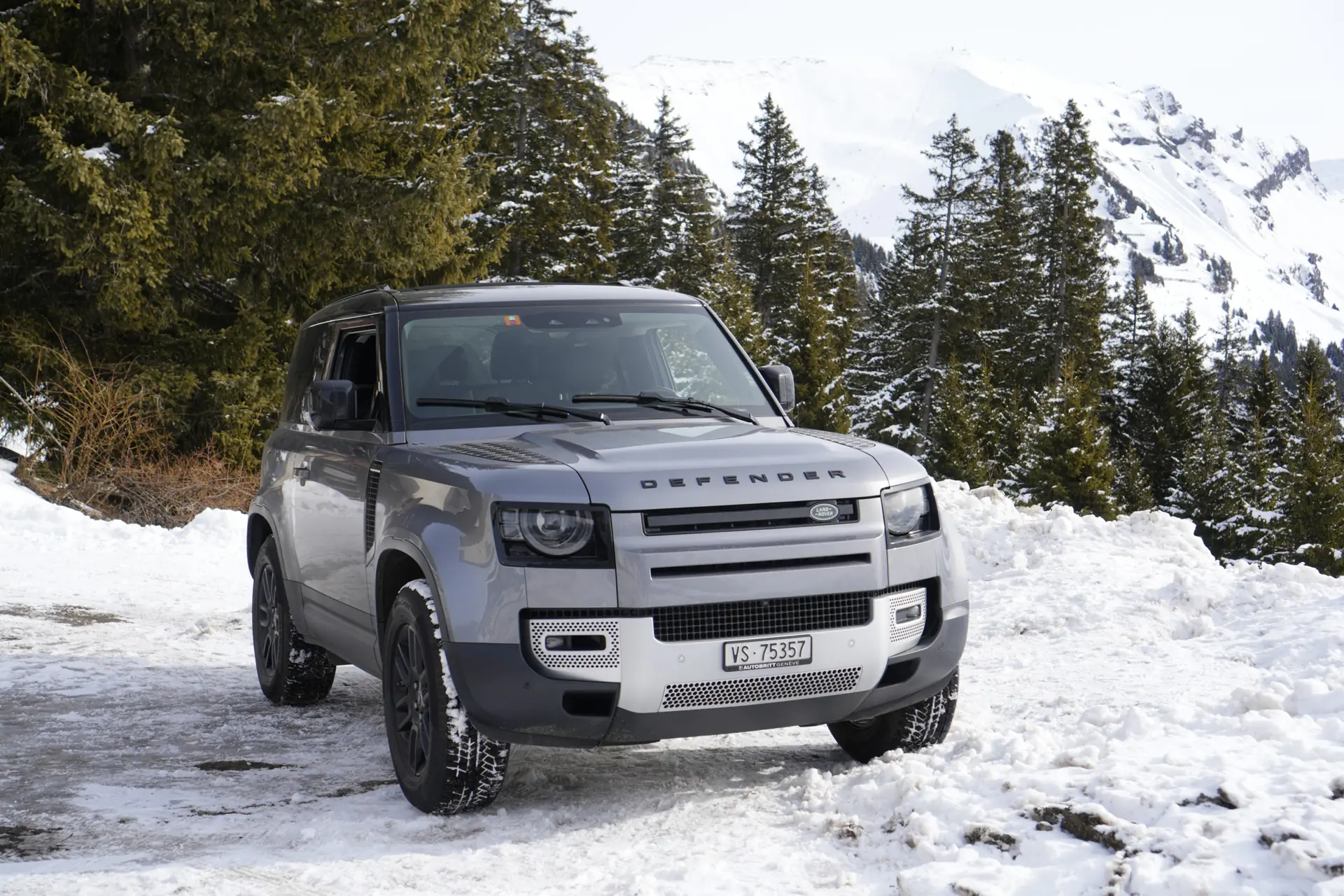 Land Rover Defender 2021 occasion Martigny — 2