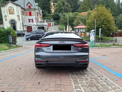 Audi A5 Sportback 45 TFSI — Élégance sportive et dynamique quattro — dettaglio