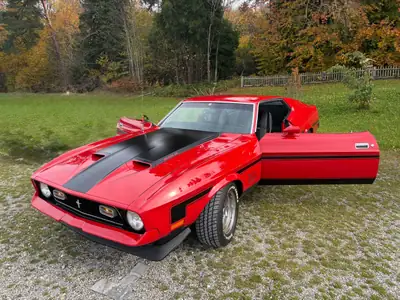 Ford Mustang Mach 1 351 1972 — Légende américaine restaurée, V8 muscle car authentique — Armaturenbrett