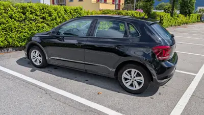 VW Polo 1.0 TSI Comfortline DSG — Citadine dynamique, entretien VW complet, garantie incluse — intérieur