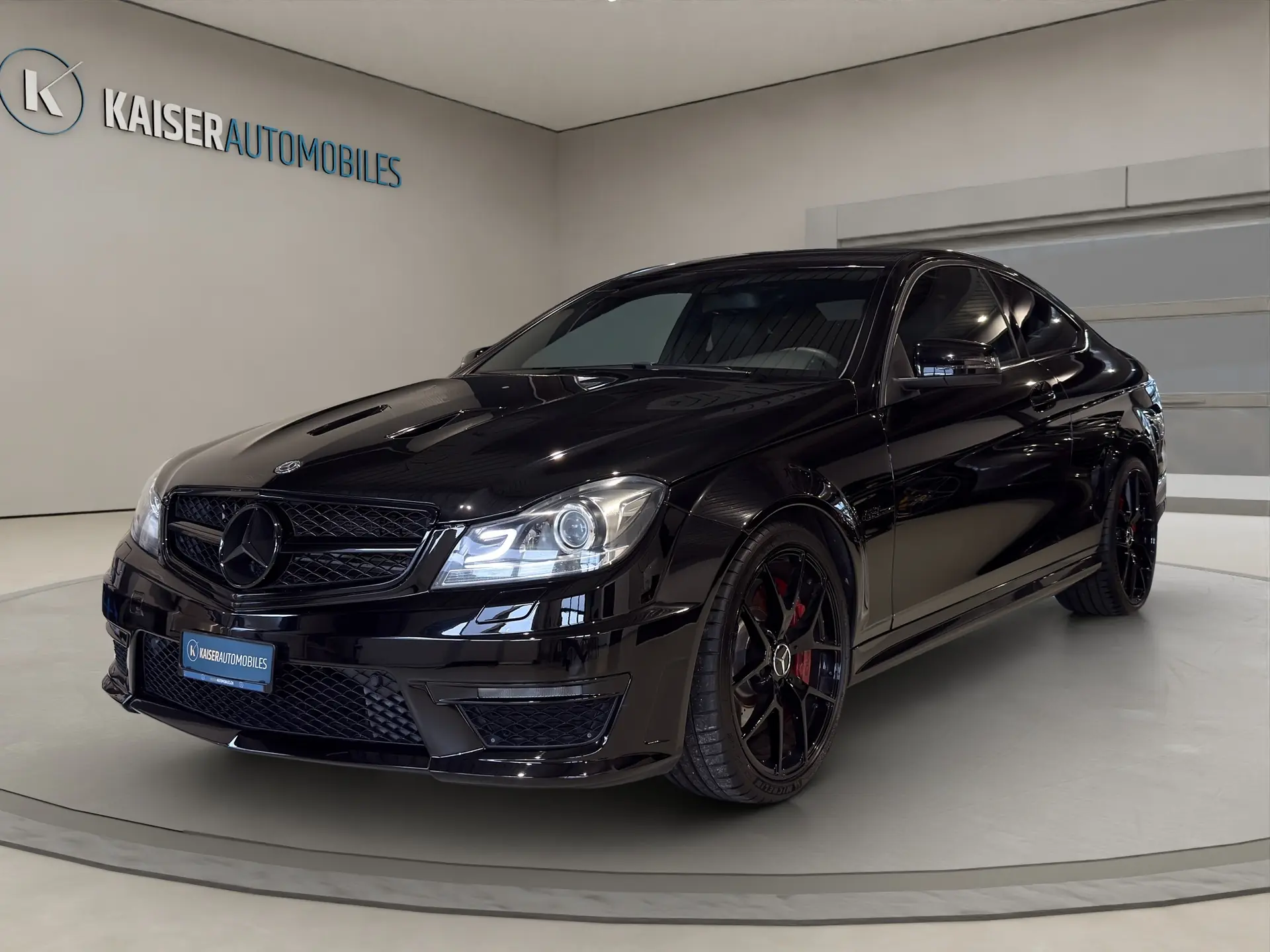 Mercedes-Benz C 63 AMG Coupé Edition 507 — Coupé sportif légendaire, 507 ch purs