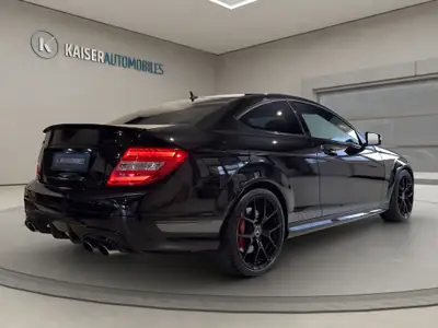 Mercedes-Benz C 63 AMG Coupé Edition 507 — Coupé sportif légendaire, 507 ch purs — interni