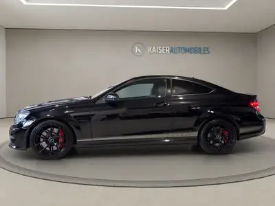 Mercedes-Benz C 63 AMG Coupé Edition 507 — Coupé sportif légendaire, 507 ch purs — Miniatura 7