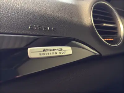 Mercedes-Benz C 63 AMG Coupé Edition 507 — Coupé sportif légendaire, 507 ch purs — Miniatura 24